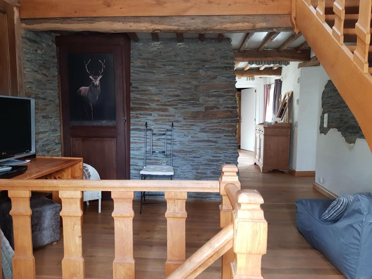 Gite Au Coeur De Champlon Exteriör bild