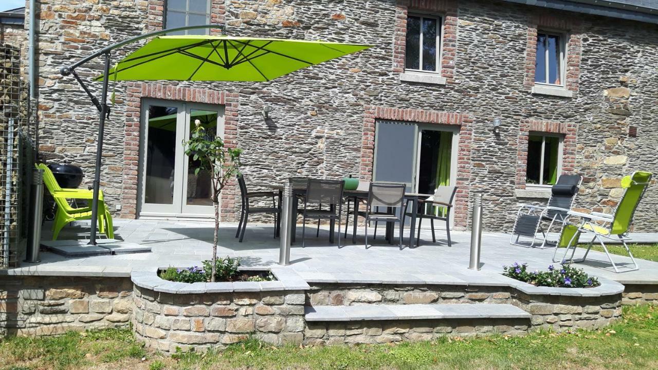 Gite Au Coeur De Champlon Exteriör bild