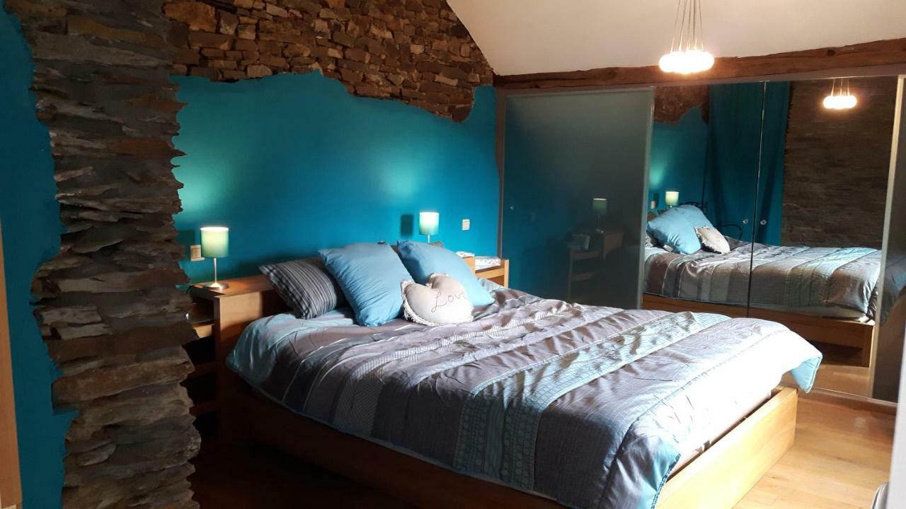Gite Au Coeur De Champlon Exteriör bild