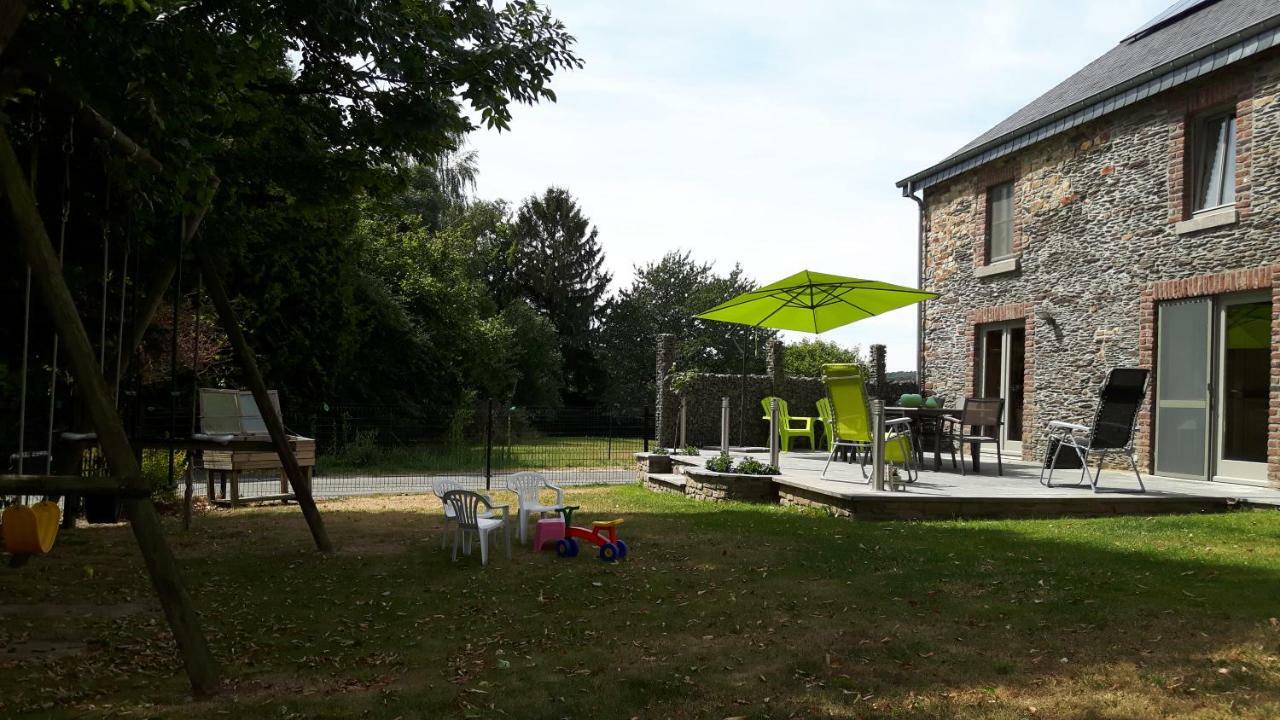 Gite Au Coeur De Champlon Exteriör bild
