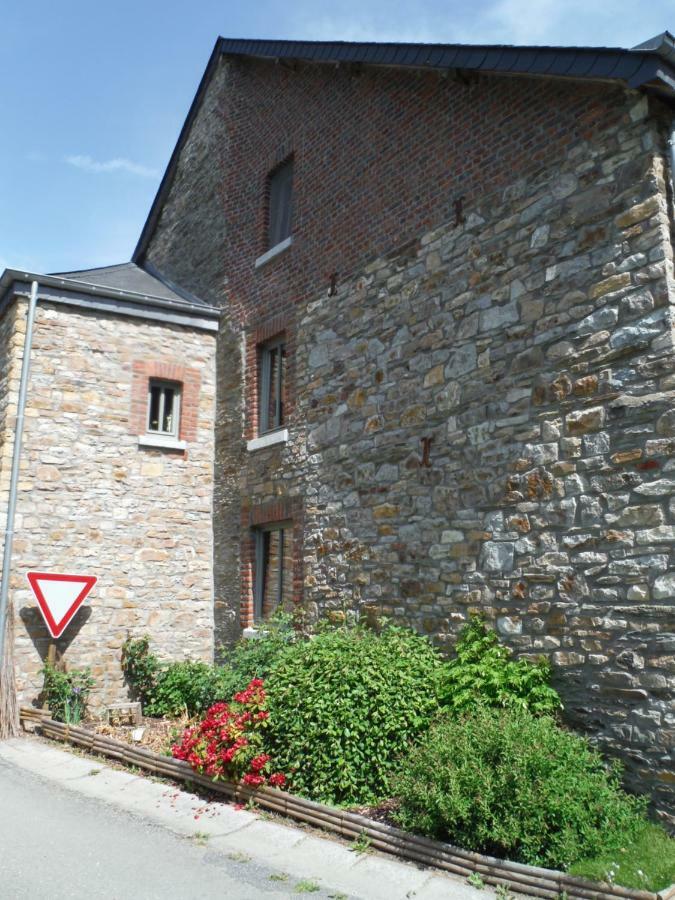 Gite Au Coeur De Champlon Exteriör bild
